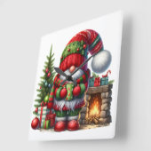 Horloge Carrée Cozy Christmas Gnome Art – Festive Holiday (Angle)