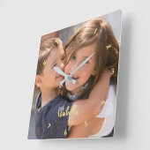 Horloge Carrée Créer une photo personnalisée pour bébé avec nom (Angle)
