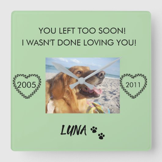 Horloge Carrée Custom Pet Tribute with Dates and Paw Prints (Recto)