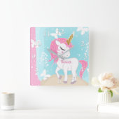 Horloge Carrée Cute licorne aux papillons. (Maison)