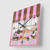 Horloge Carrée Cute Pink Brown Cupcake (Angle)