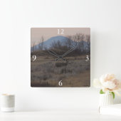 Horloge Carrée D12 Mule Deer Buck and Sweet Grass Hills (Maison)