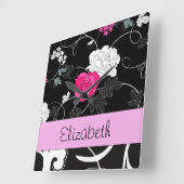 Horloge Carrée Damas, Fleurs, Noir et Blanc, Votre nom (Angle)