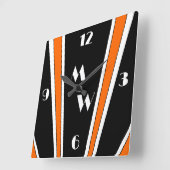 Horloge Carrée Design Art Déco Noir Et Orange Monogramme (Angle)