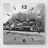 Horloge Carrée Diesel Engine Springtime Train B&W (Recto)