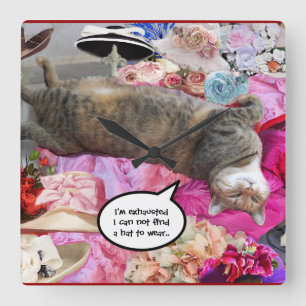 Horloge Carrée Dilemme de Princess Tatus Cat