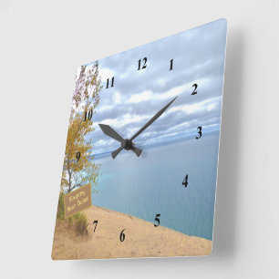 HORLOGE CARRÉE DORMIR DES DUNES D'OURS SURPLOMBANT LE LAC MICHIGA