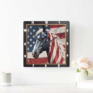 Horloge Carrée Drapeau américain du cheval patriotique