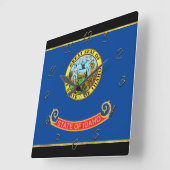 Horloge Carrée Drapeau de l'Idaho (Angle)