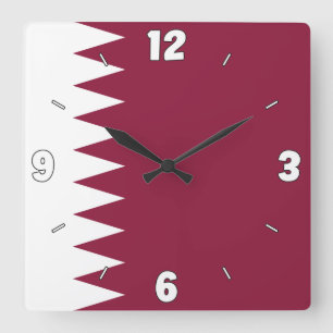 Horloge Carrée Drapeau du Qatar Maroon Blanc chiffres patriotique
