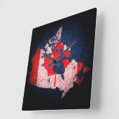Horloge Carrée Drapeau et carte du Canada (Angle)