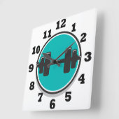 Horloge Carrée Dumbbell (Angle)