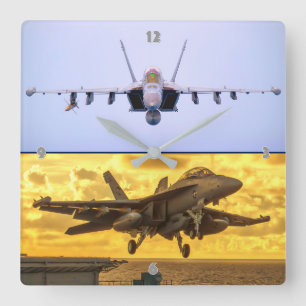 HORLOGE CARRÉE EA-18G GROWLER