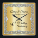 Horloge Carrée Élégant 50e anniversaire de Mariage Diamonds<br><div class="desc">Une élégance opulente encadre ce 50e anniversaire mariage dans un design diamant à coquilles avec des accents de diamant en forme de coeur et des éclats de faux-filet sur un dégradé de couleur or. Veuillez noter que tous les embellissements sont imprimés et ne sont faits que pour apparaître le plus...</div>