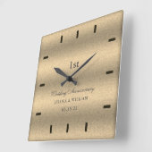 Horloge Carrée Élégant Script Gold Mariage Anniversaire Keepsar (Angle)