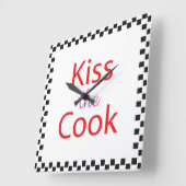 Horloge Carrée Embrasse Le Cuisinier (Angle)