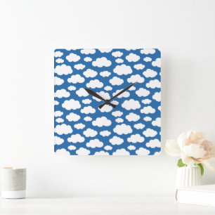 Horloge Carrée Enfants Cute Fluffy Nuages en bleu ciel blanc