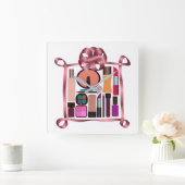 Horloge Carrée Ensemble de cosmétiques (Maison)