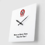 Horloge Carrée Étaient à l'heure de Derry pour un Cuppa. (Angle)