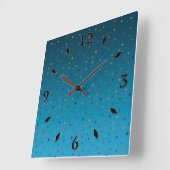 Horloge Carrée étoiles d'or sur le bleu. (Angle)