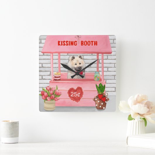 Horloge Carrée Eurasier Chien Valentine's Day Kissing Booth (Maison)