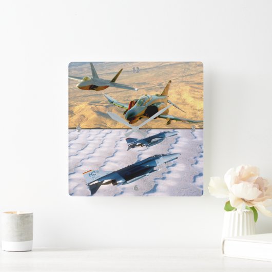 HORLOGE CARRÉE F-4 PHANTOM (Maison)