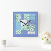 Horloge Carrée Faux Patchwork Snowdrops Blue Green et Polkas (Maison)