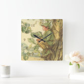 Horloge Carrée Fée d'orme ailée assise dans un arbre (Maison)