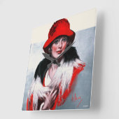 Horloge Carrée Femme en Casquette rouge (Angle)