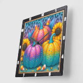 Horloge Carrée Festival d'automne de Polka Dot Citrouilles (Angle)