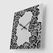 Horloge Carrée Fille Vintage rose noire (Angle)