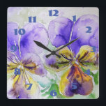 Horloge Carrée Fleur de Pensée Violet Watercolor Pensée<br><div class="desc">Horloge de Chambre Fleurie de Pensées Mauve Chic Ancien. Conçue à partir de mon art original à l'aquarelle.</div>