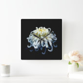 Horloge Carrée Fleurs | Chrysanthème blanc (Maison)