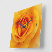 Horloge Carrée fleurs de rose jaune (Angle)