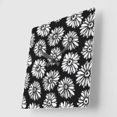 Horloge Carrée Fleurs noires et blanches funky (Angle)