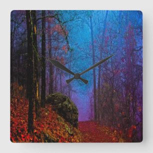 Horloge Carrée Forêt peinte d'automne brume violette