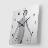Horloge Carrée Francesca a Bella Ragazza, Belle fille italienne (Angle)