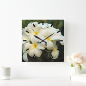 Horloge Carrée Frangipani fleurs de bouquet (Maison)