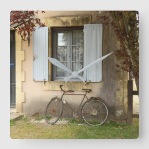 Horloge Carrée French House Wall Clock