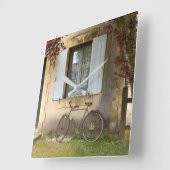 Horloge Carrée French House Wall Clock (Angle)
