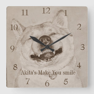 Horloge Carrée funny piture of akita smiling realpolitik art dog