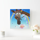 Horloge Carrée Funny Whimsical Giraffe, Cupcake et Rainbow (Maison)