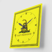 Horloge Carrée Gadsden Flag Dont Tread on Me (Angle)