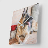 Horloge Carrée German Shepherd Resting (Angle)