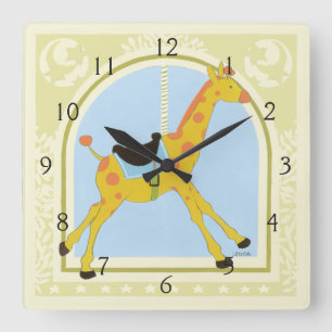 Horloge Carrée Giraffe de carrousel par Juin Erica Vess