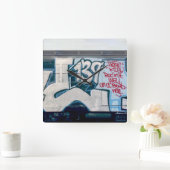 Horloge Carrée Graffiti classique Kel139 (Maison)