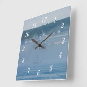 Horloge Carrée Grand Hôtel À Travers Le Fog (Angle)