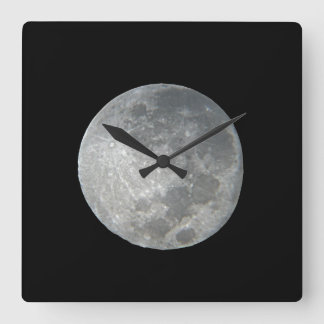 Horloge Carrée Gros plan sur la pleine lune dans le ciel nocturne