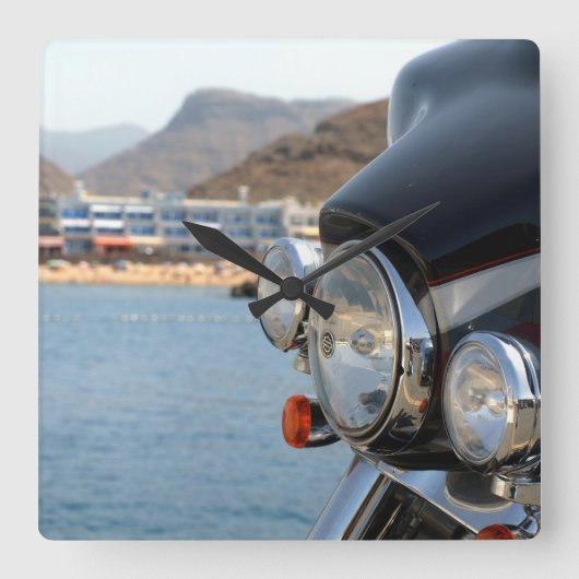 Horloge Carrée Harley Fairing (Recto)