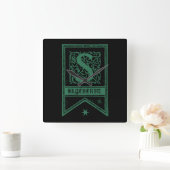 Horloge Carrée Harry Potter | Bannière Monogramme Slytherin (Maison)